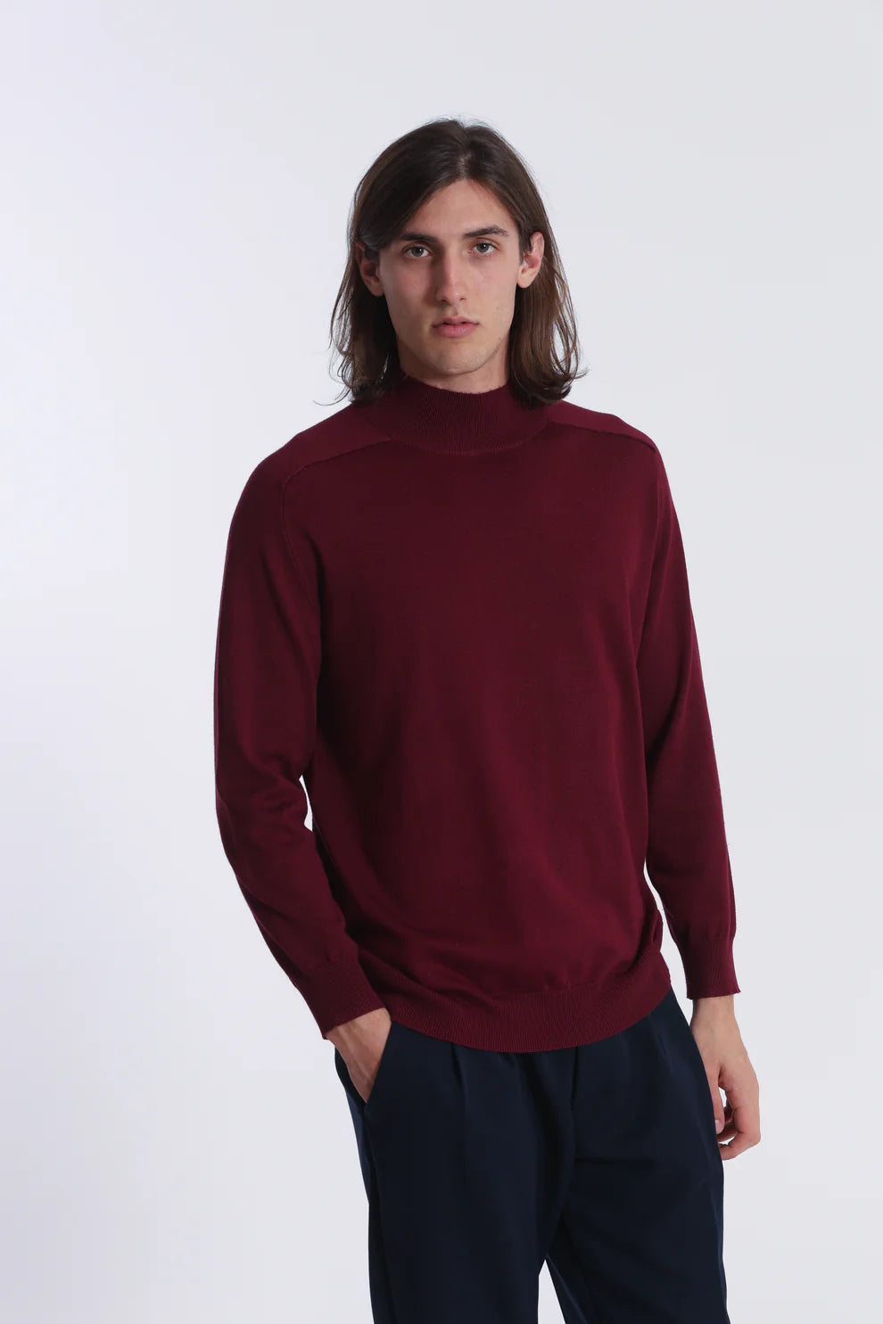 PULLOVER IN MAGLIA A MEZZO COLLO IN TINTA UNITA 7x8