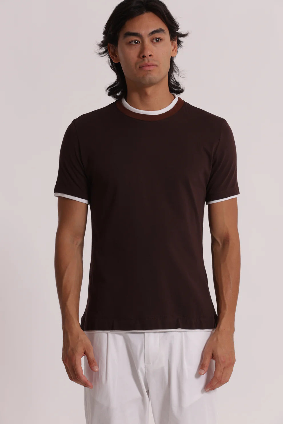 T-SHIRT MARRONE IN COTONE 7x8