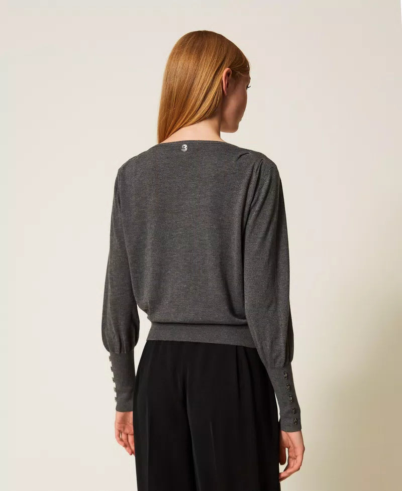 Maglia con drappeggio e ricami TWINSET