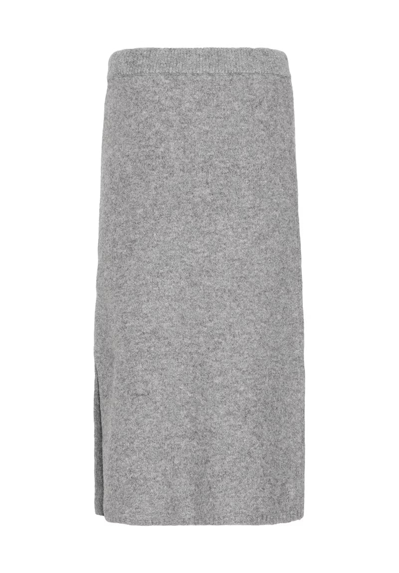 BYOTTI GONNA B.YOUNG