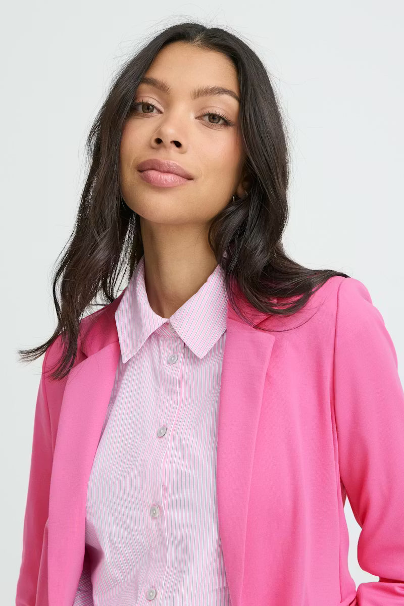 BYRizetta Blazer B.Young