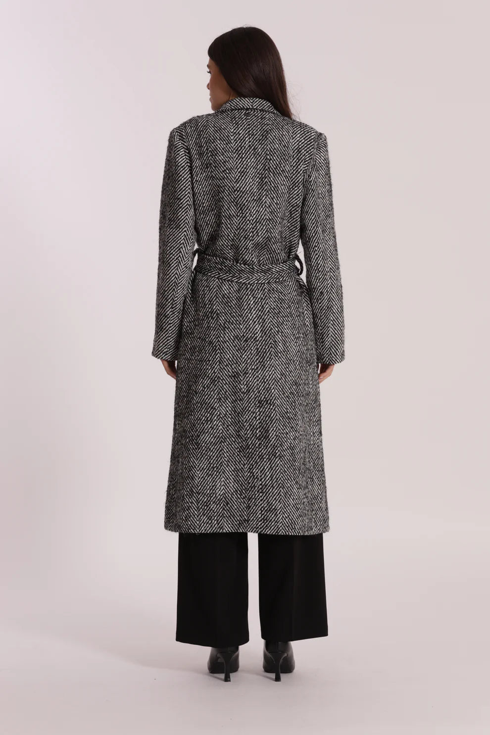 CAPPOTTO LUNGO SPIGATO CON FIORE SU COLLO MIMI-MUA