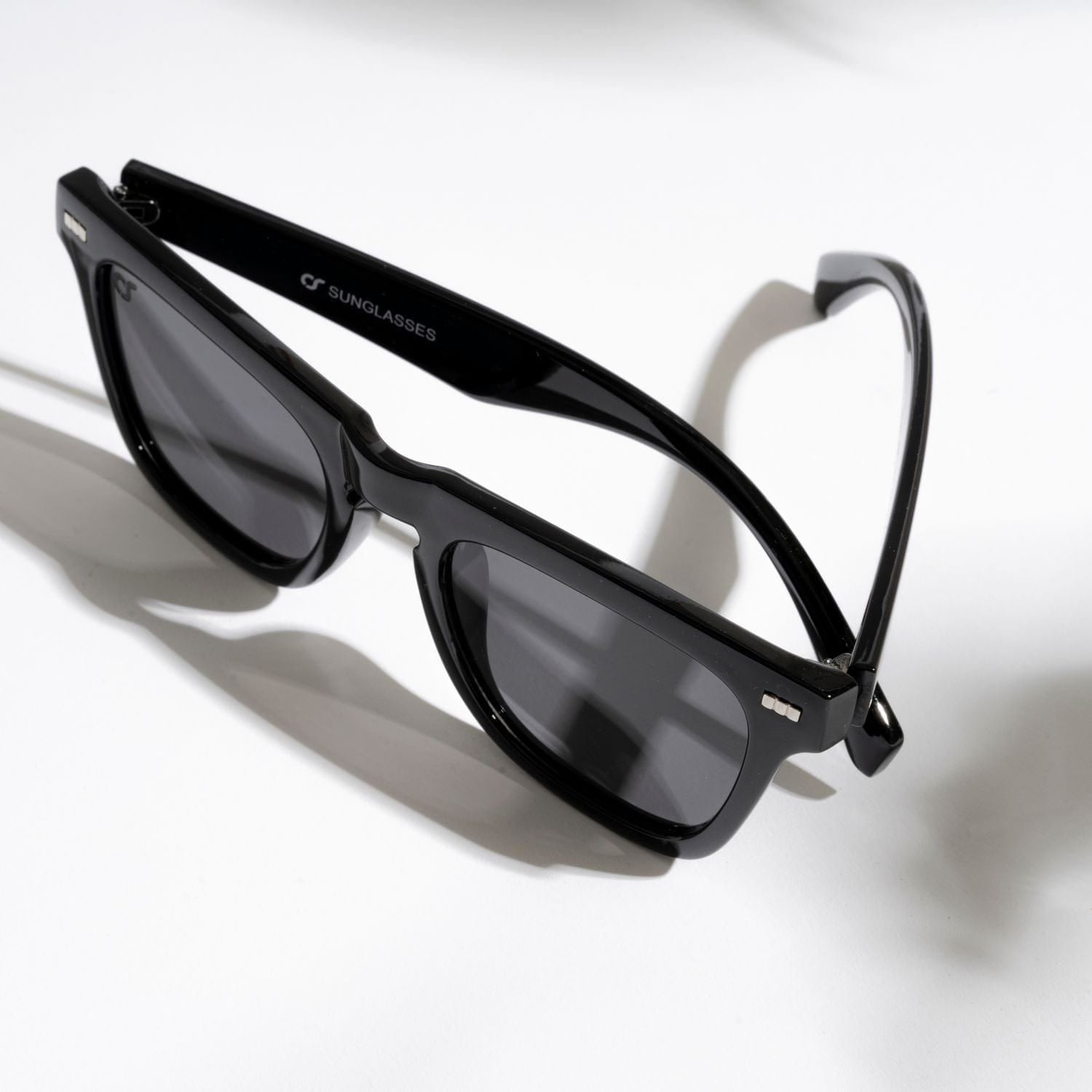 New York Nero OnSunglasses