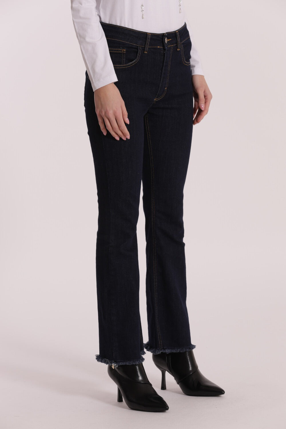 JEANS SFRANGIATO MIMI-MUA