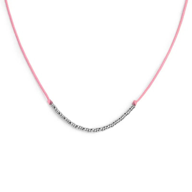 Collana cordino con sfere e rondelle al centro Marlù