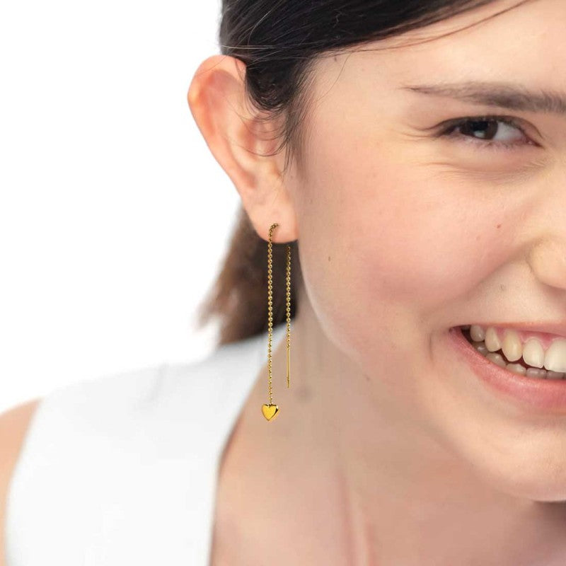 Orecchino pendente catena a sfere con cuore Marlù