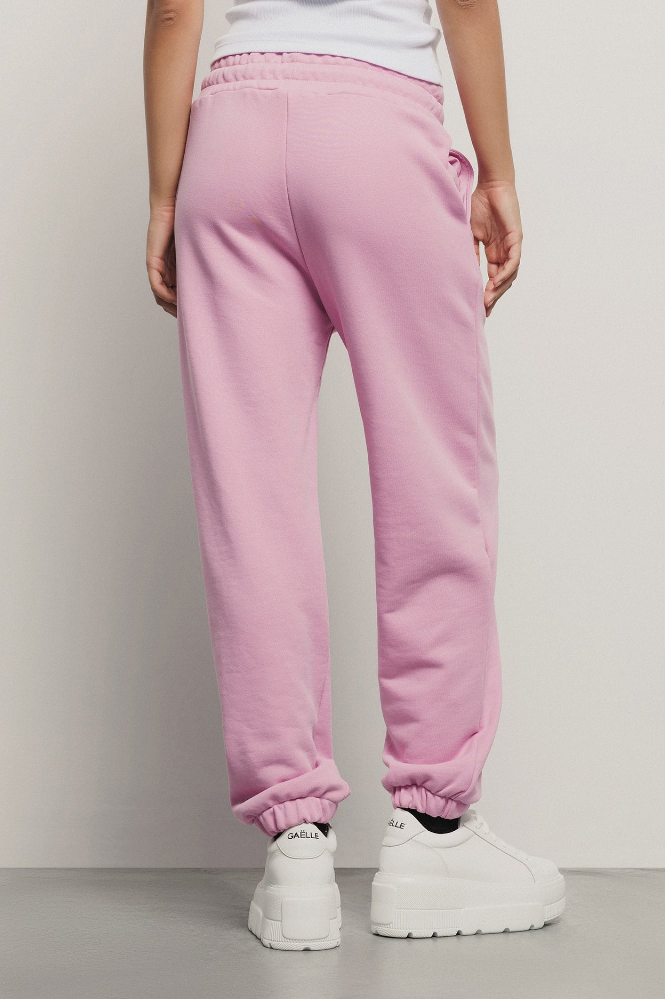 Pantalone in felpa tasche alla francese e stampa Gaëlle Paris