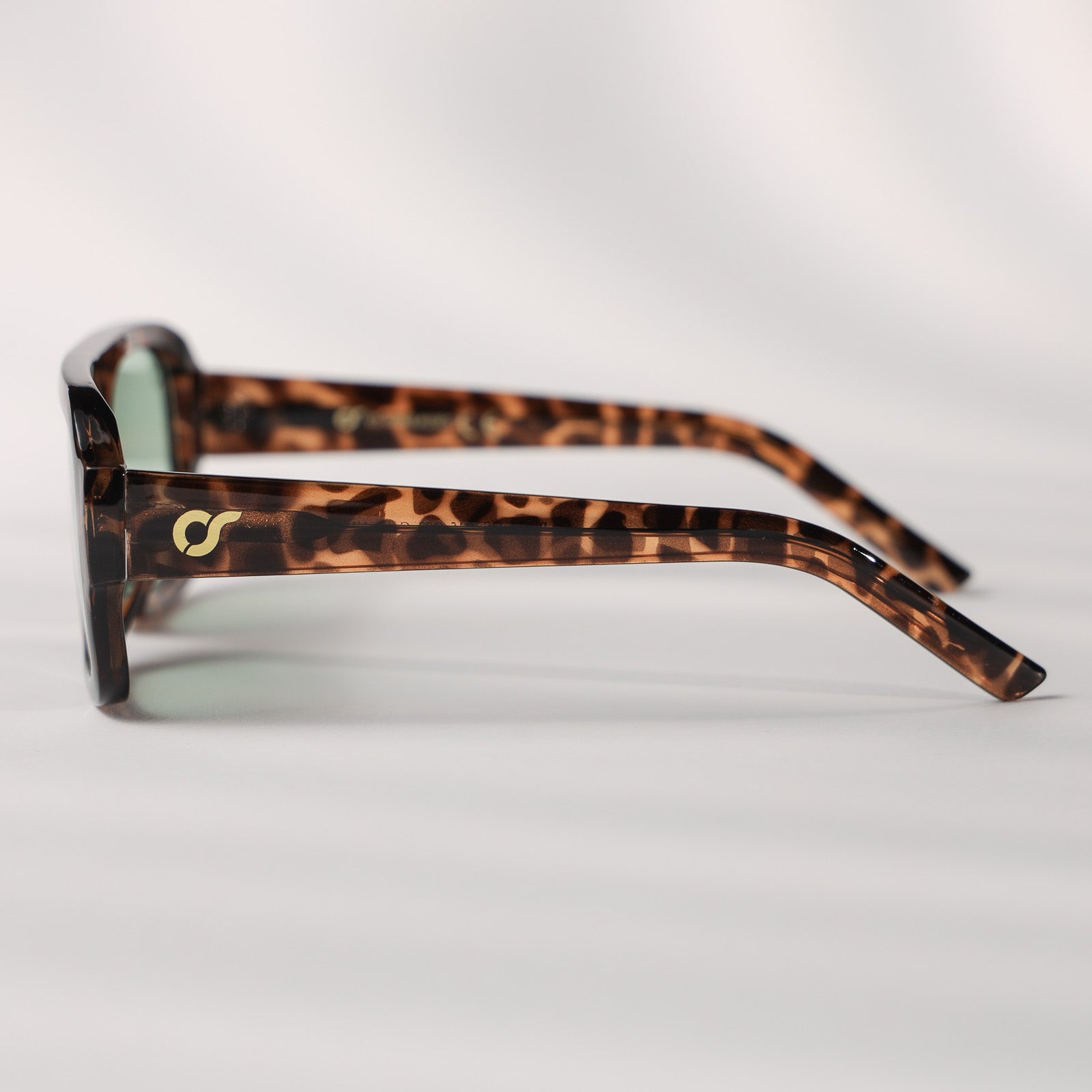 Roma Tartarugato Verde OnSunglasses