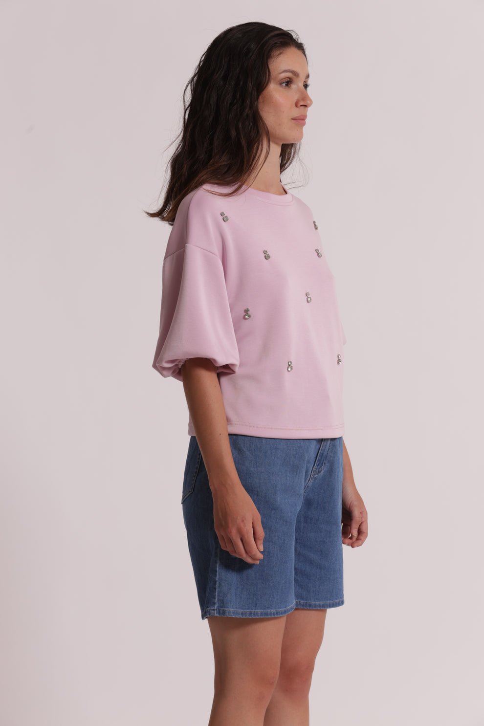 MAGLIA IN FELPA CON DETTAGLI GIOIELLO MIMI-MUA