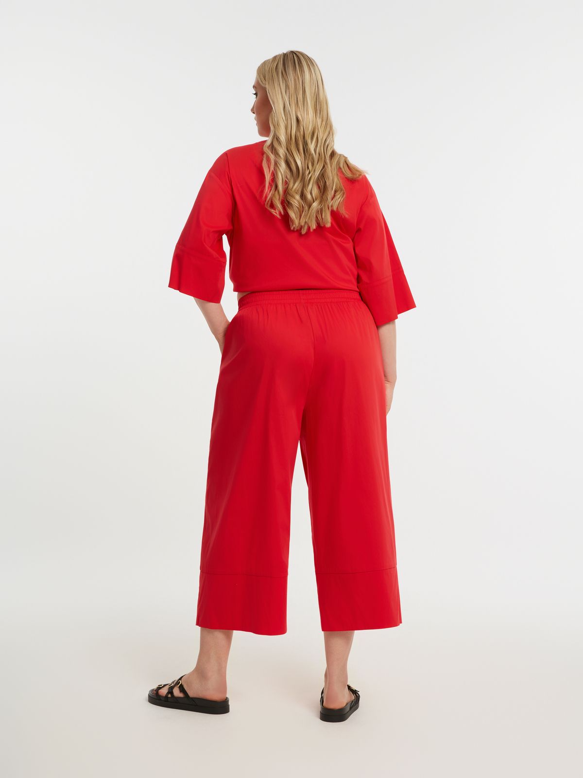 Pantaloni a gamba larga e corti in misto modal, fluidi e morbidi Mat