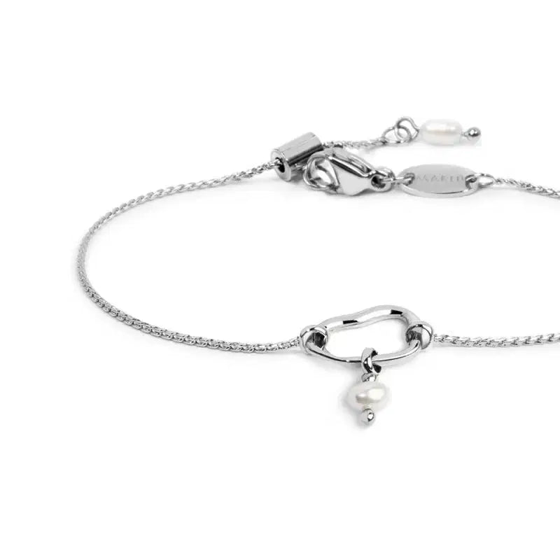 Bracciale catena con centrale a forma organica con perla Marlù