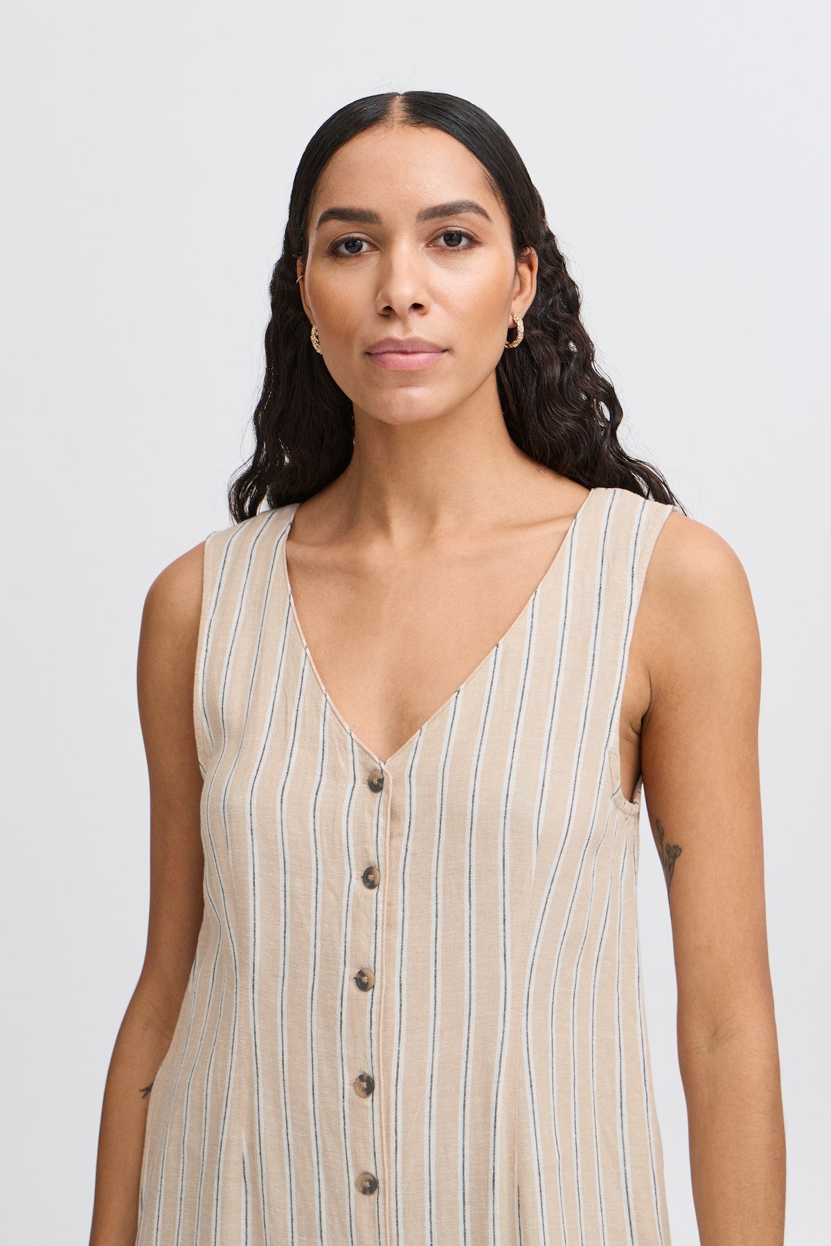BYFALAKKA Dress B.Young