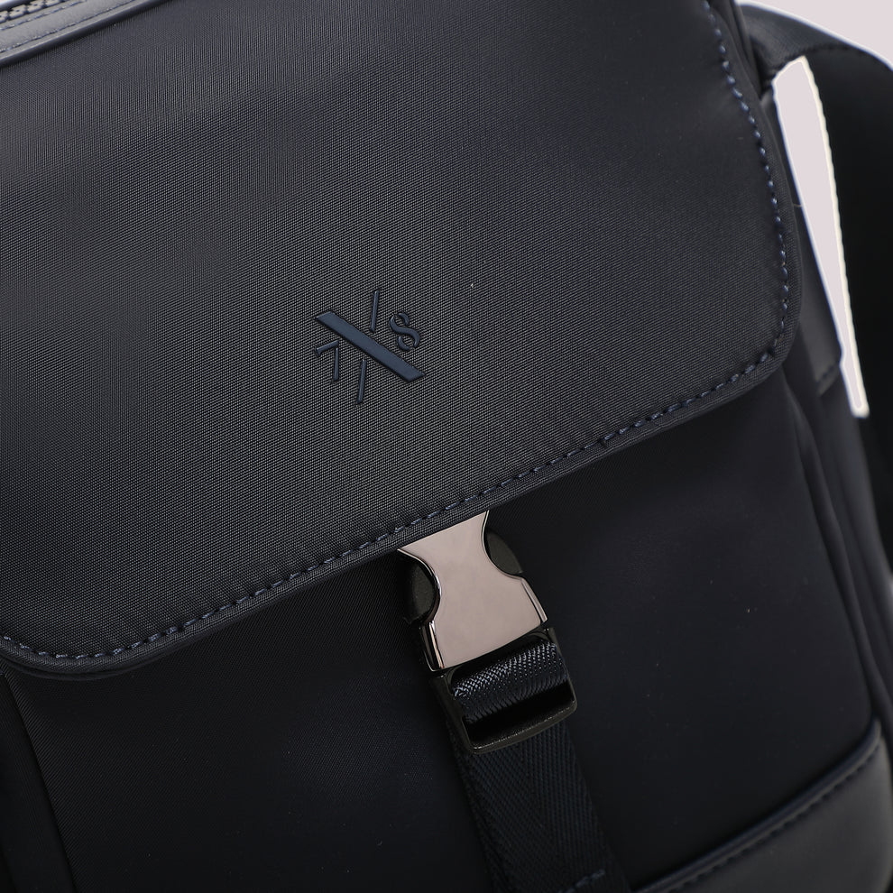 BORSA A TRACOLLA IN NYLON 7x8