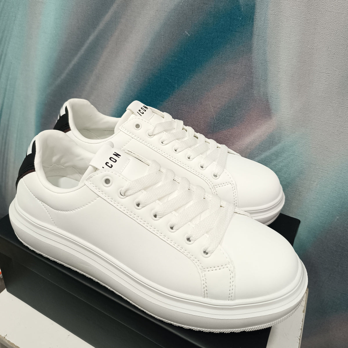 Sneakers ICON