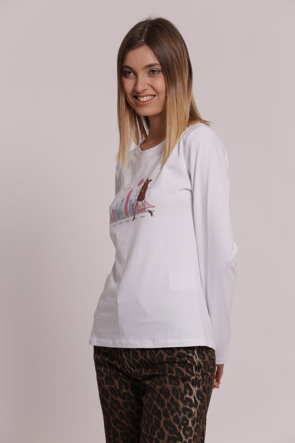 T-SHIRT MANICHE LUNGHE SKYLINE MIMI-MUA