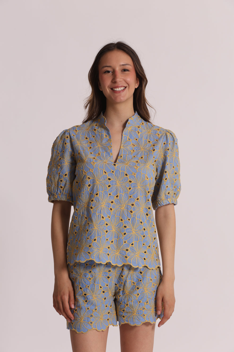 BLUSA A MANICHE CORTE IN SANGALLO MIMI-MUA