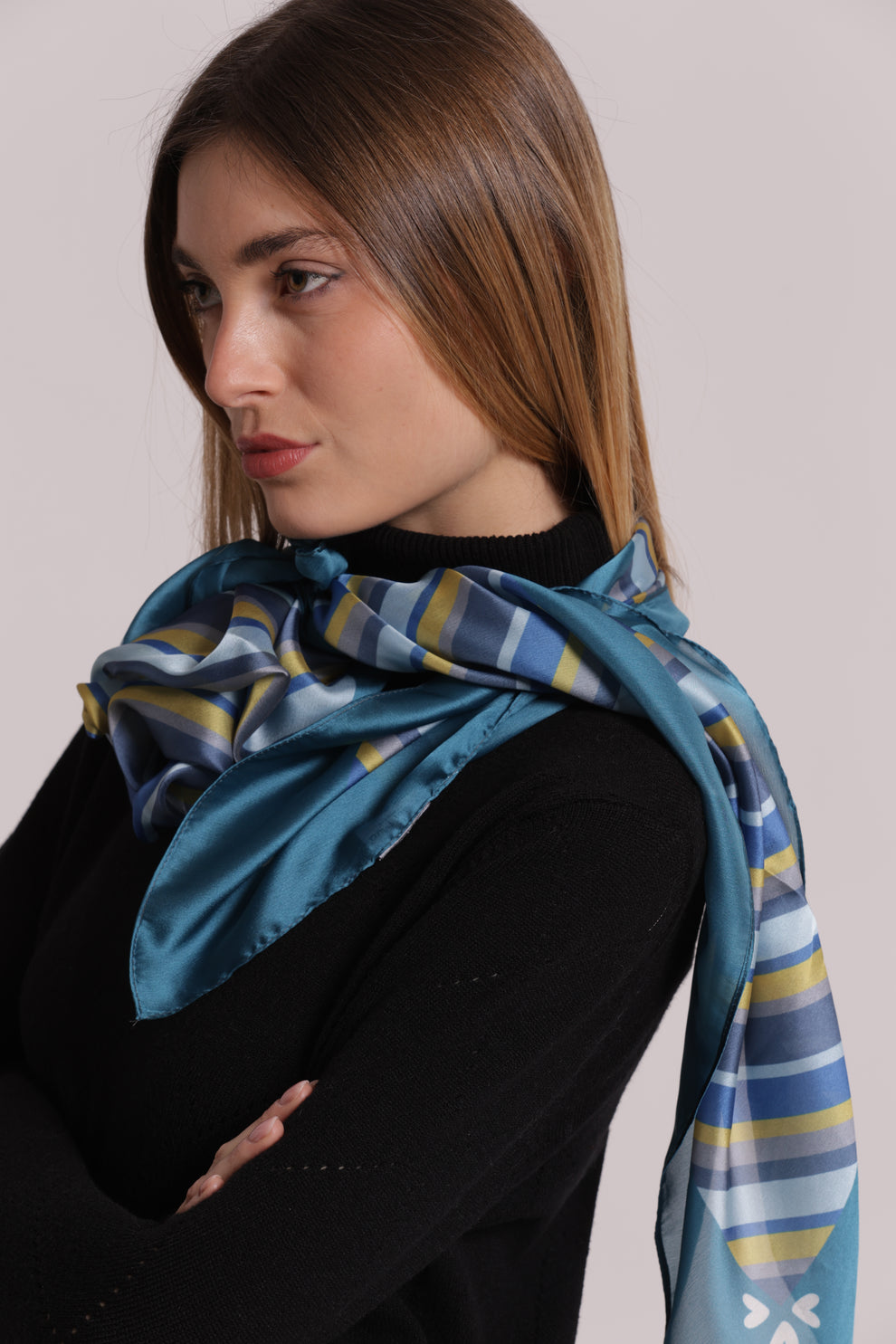 FOULARD CON RIGHE DIAGONALI (90X90 cm) MIMI-MUA