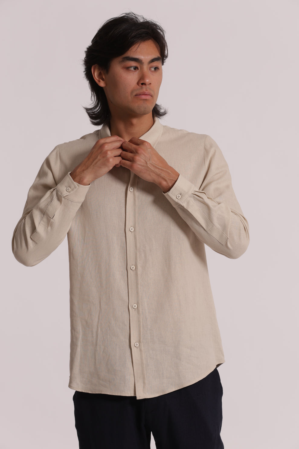 CAMICIA IN LINO CON MANICA LUNGA 7x8