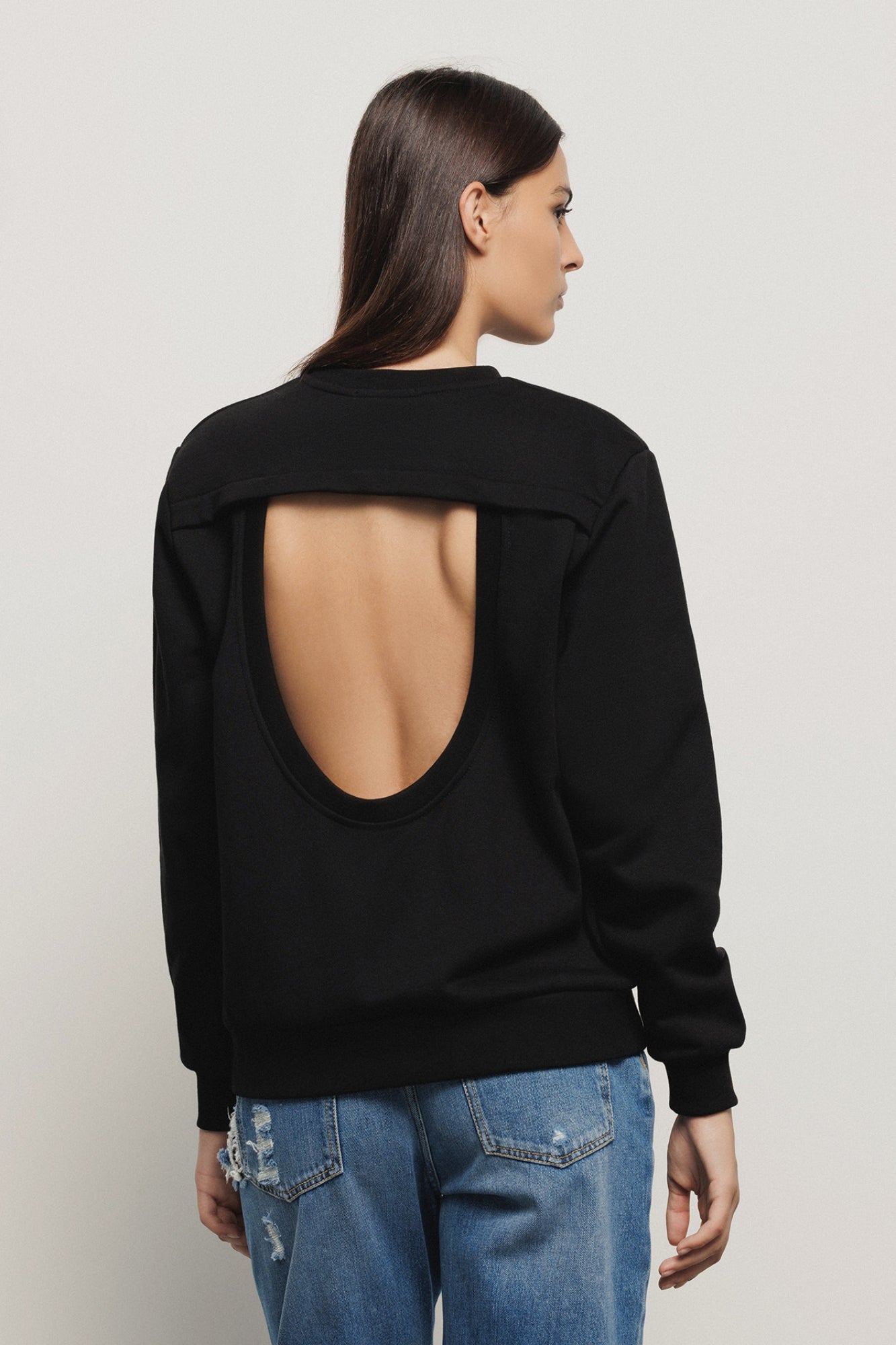 Felpa paricollo manica lunga con dettaglio apertura sul retro Gaëlle Paris