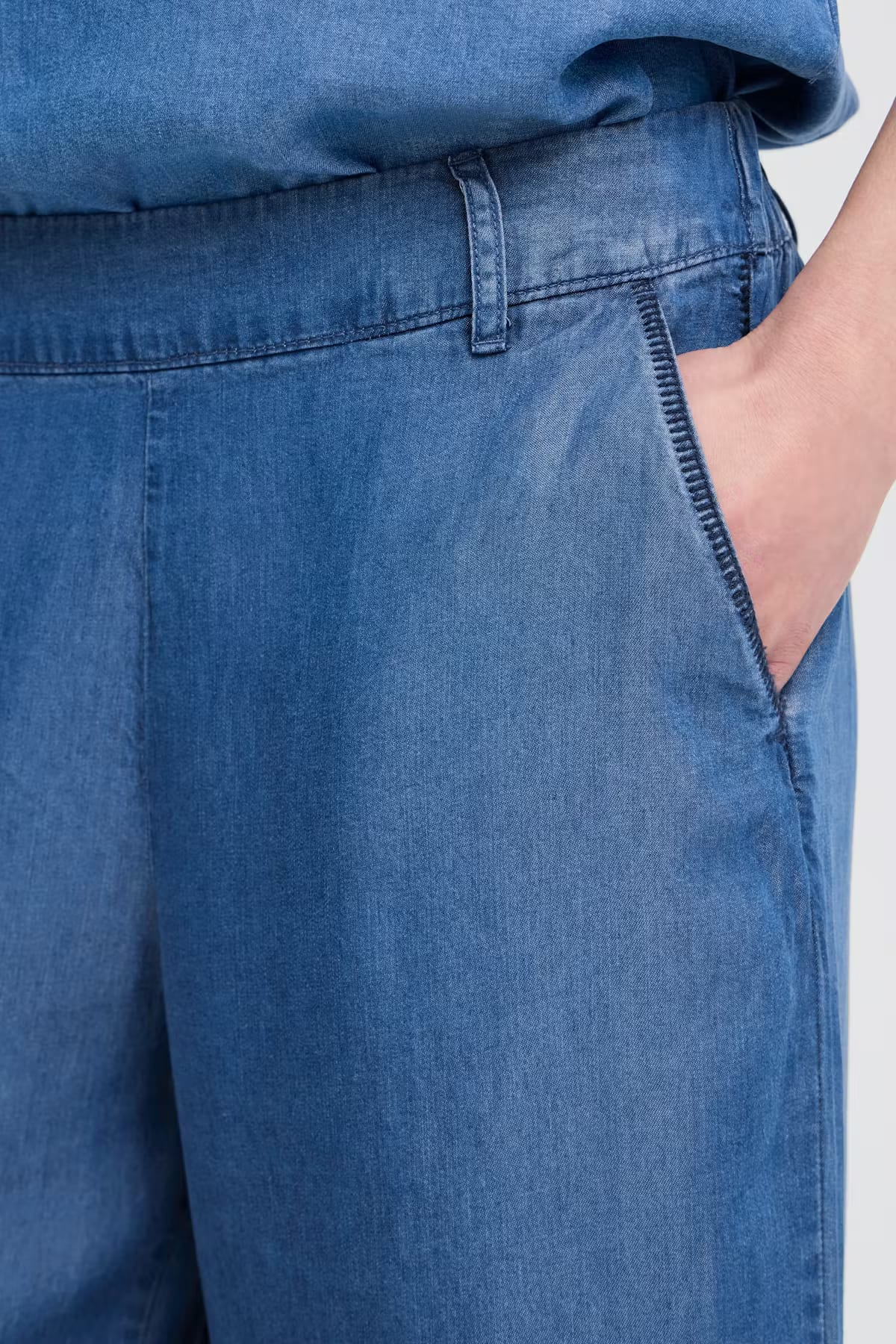 BYKOSMO Trousers B.YOUNG
