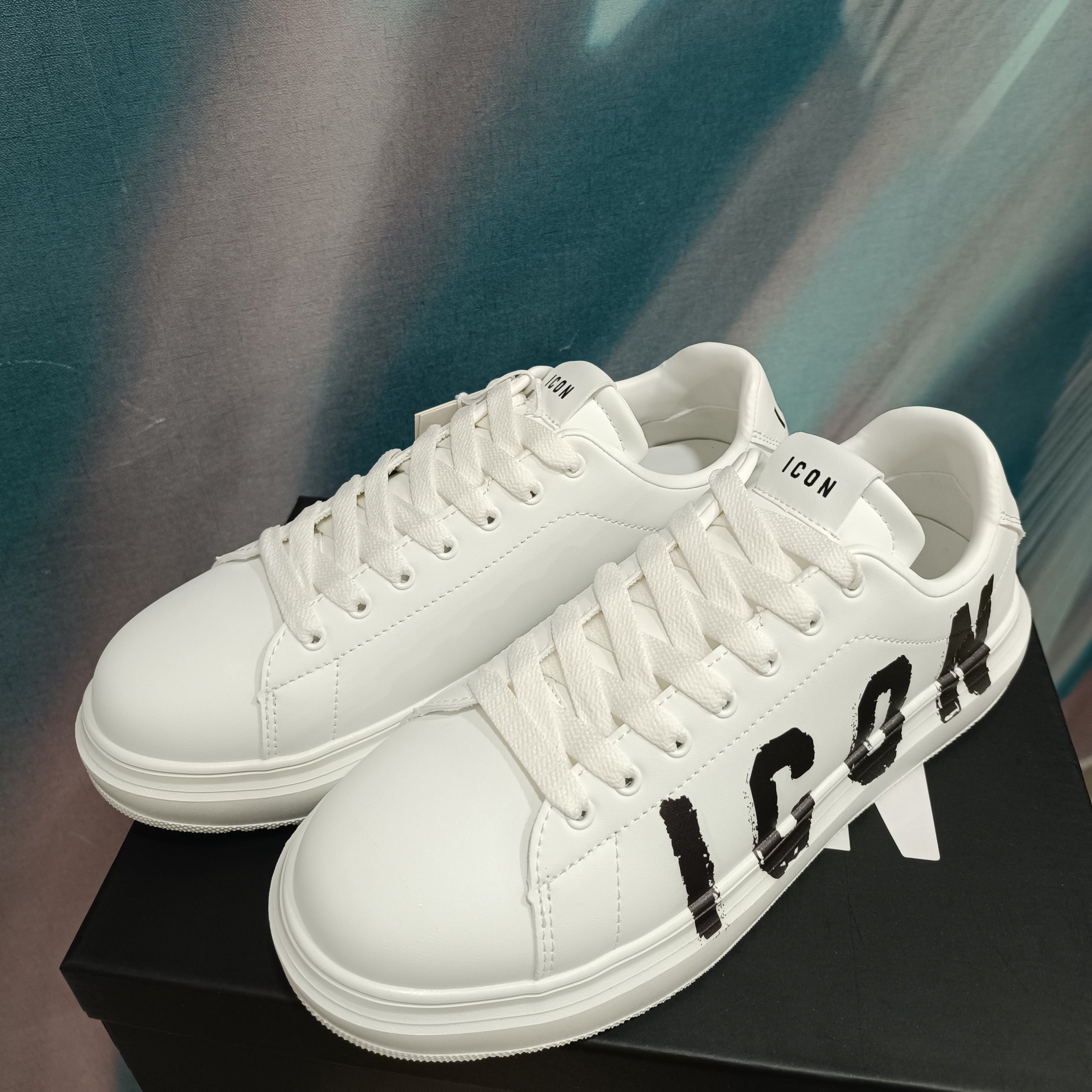 Sneaker Icon