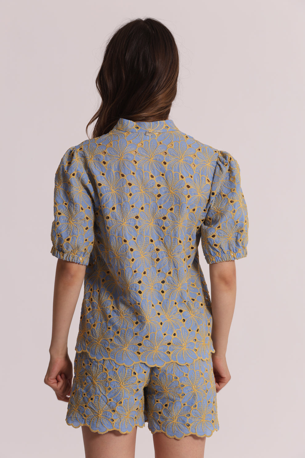 BLUSA A MANICHE CORTE IN SANGALLO MIMI-MUA