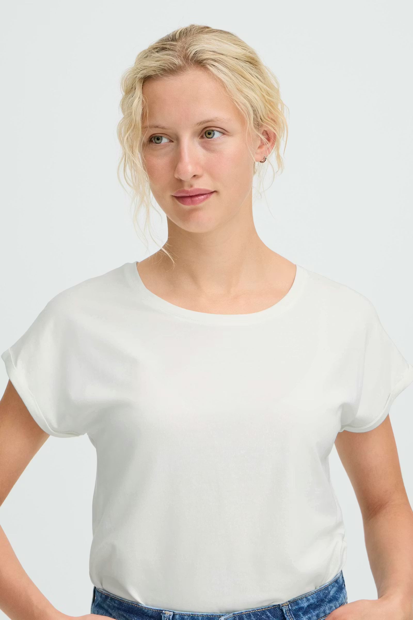 BYPamila T-shirt B.Young