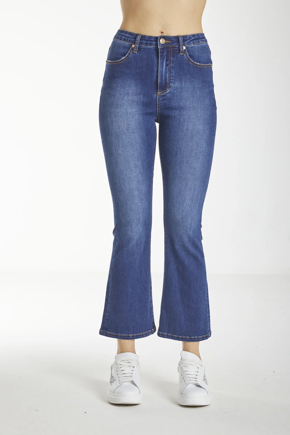 Wanda jeans a trombetta take two