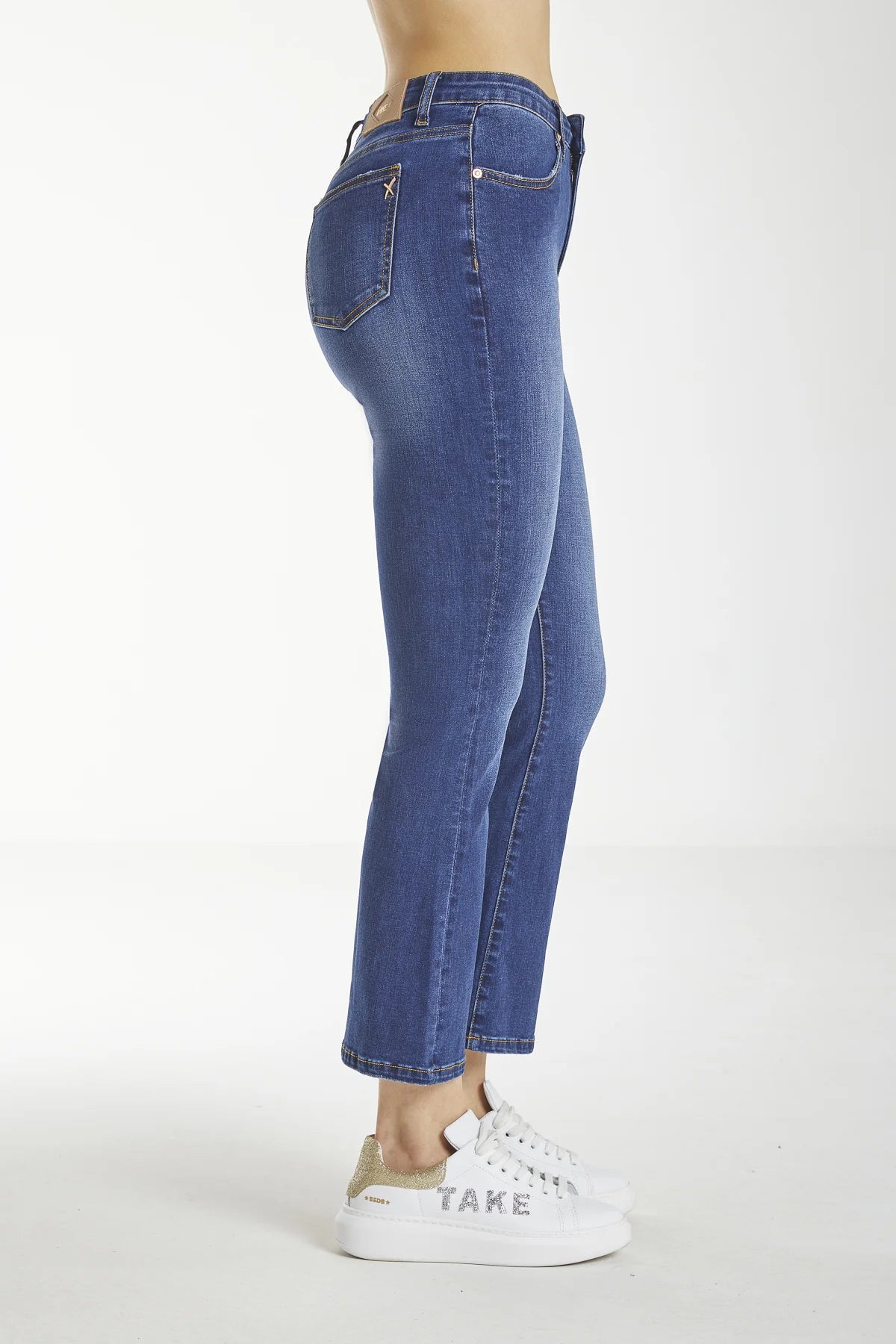 Wanda jeans a trombetta take two