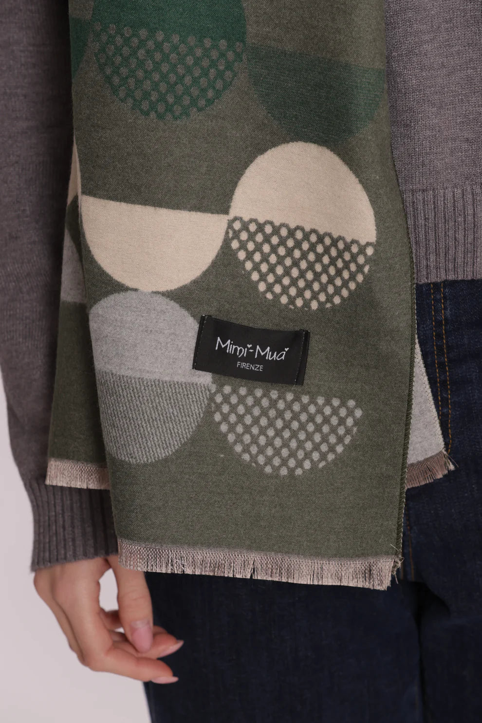 SCIARPA CON SFERE MIMI-MUA