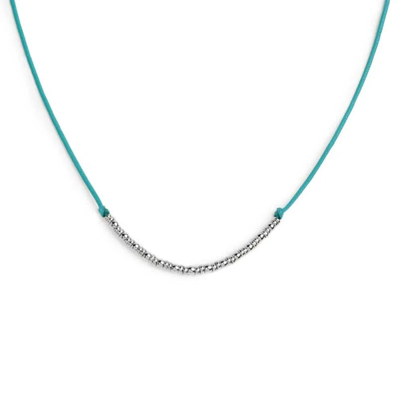 Collana cordino con sfere e rondelle al centro Marlù