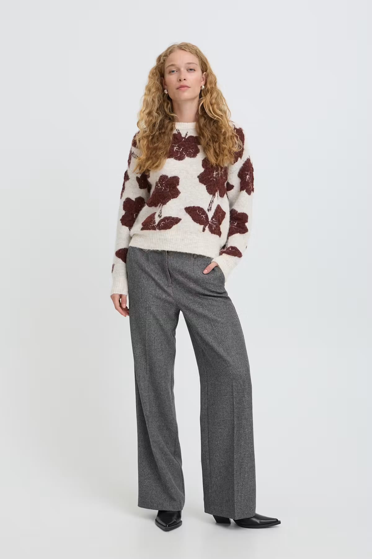 BYETONA Pantalone B.YOUNG