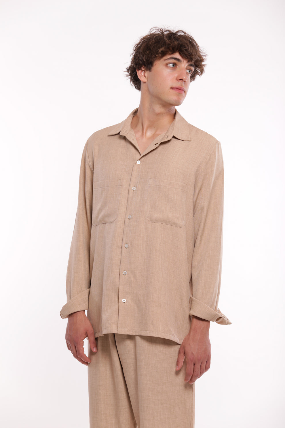 CAMICIA OVER COMPLETO CON DUE TASCONI 7x8