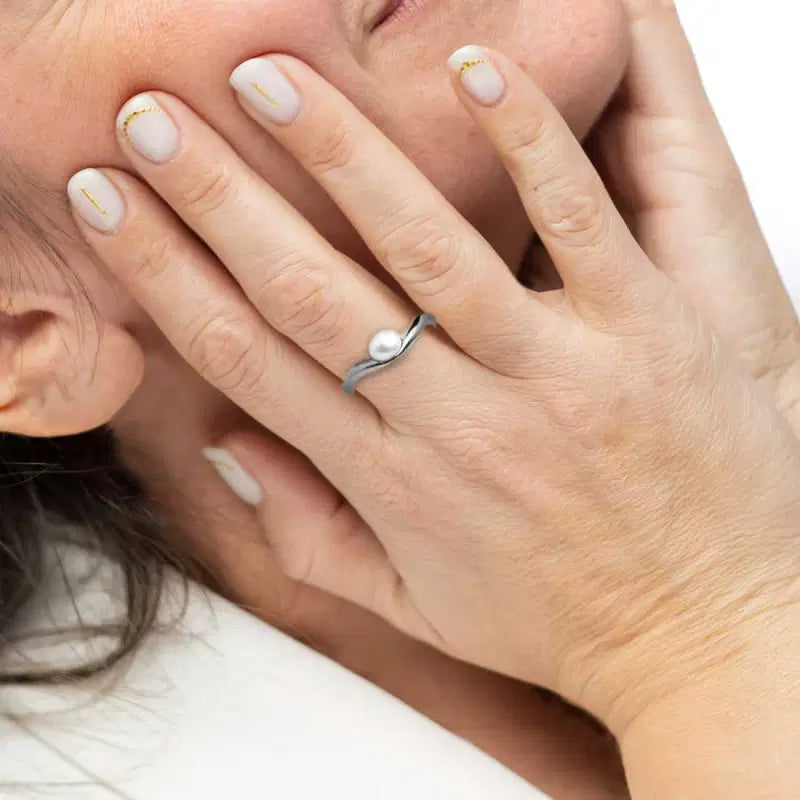 Anello a fascia a forma organica con perla MARLU'
