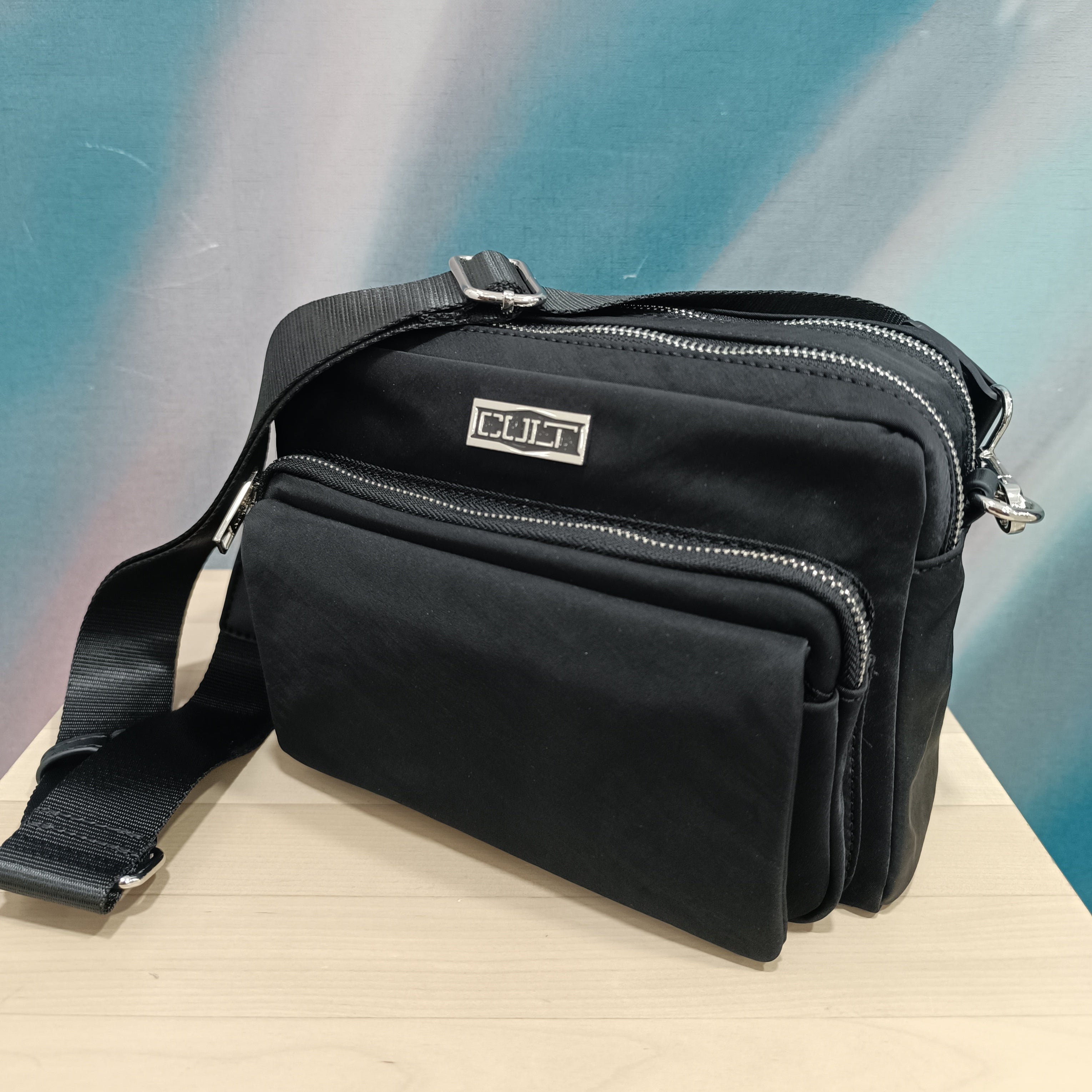 SHOULDER BAG CARLOS CULT