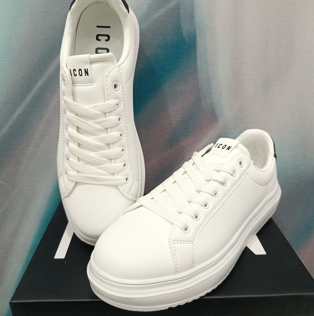 Sneakers ICON