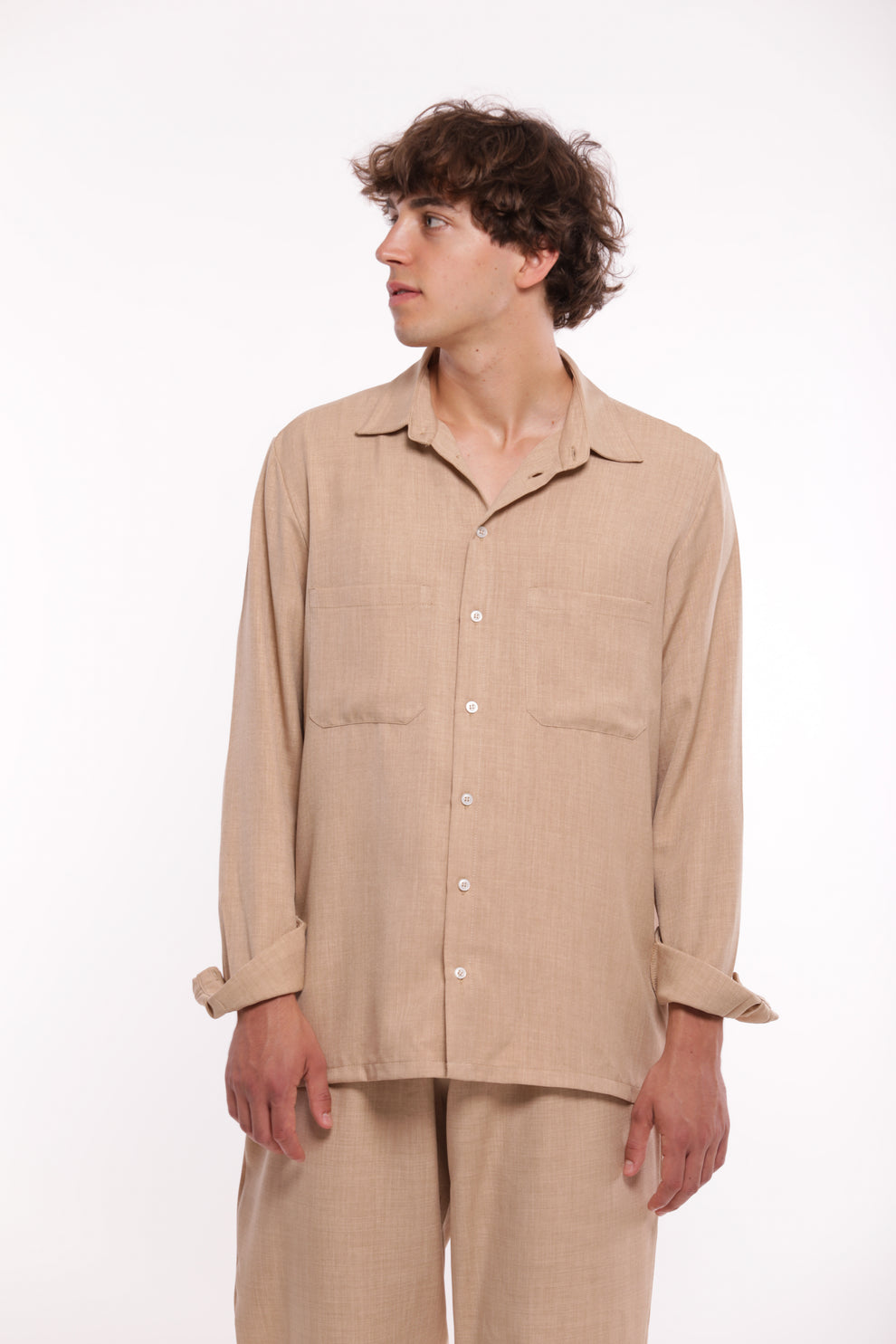 CAMICIA OVER COMPLETO CON DUE TASCONI 7x8