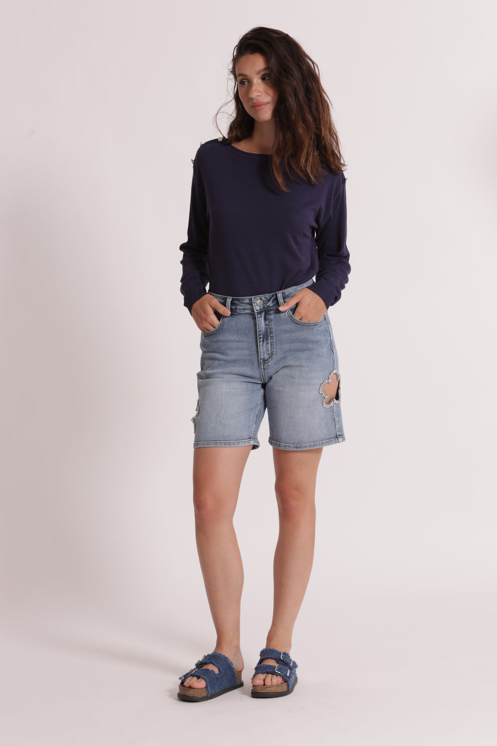 BERMUDA CON CUT OUT GIOIELLO MIMI-MUA