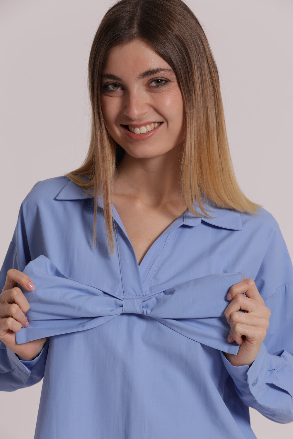 BLUSA CON FIOCCO FRONTALE Mimi-Mua