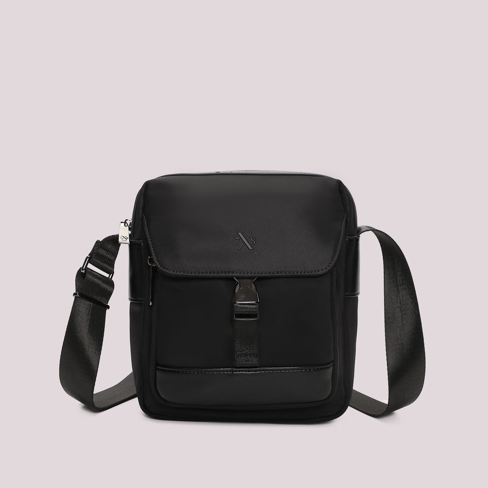 BORSA A TRACOLLA IN NYLON 7x8