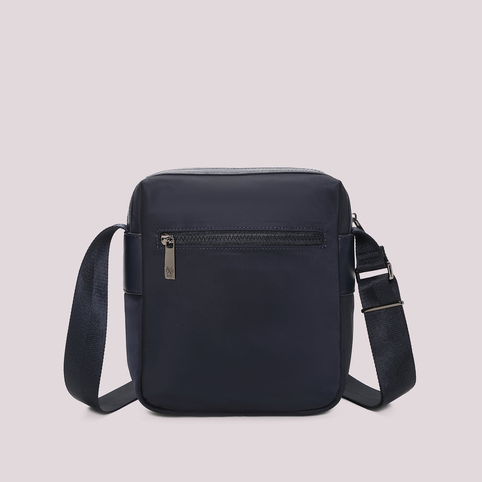 BORSA A TRACOLLA IN NYLON 7x8
