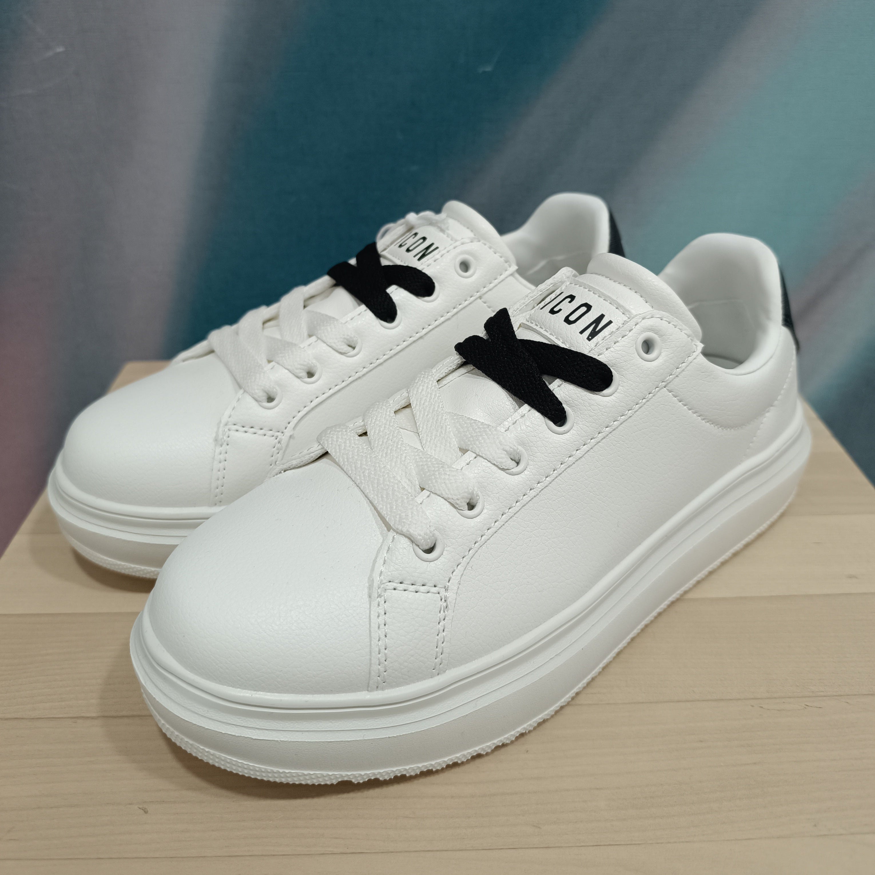 Sneaker Icon