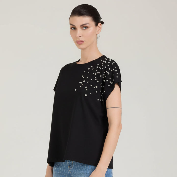 T-SHIRT CON APPLICAZIONE SU SPALLA Take Two