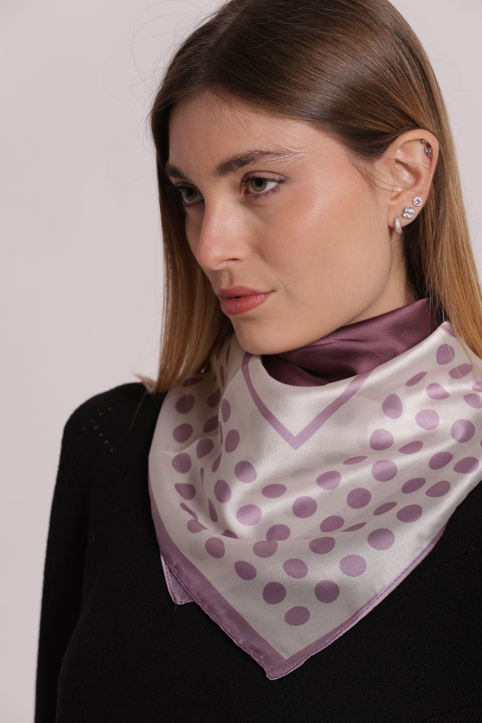 FOULARD CON CORNICE A PALLINI (90X90 cm) MIMI-MUA