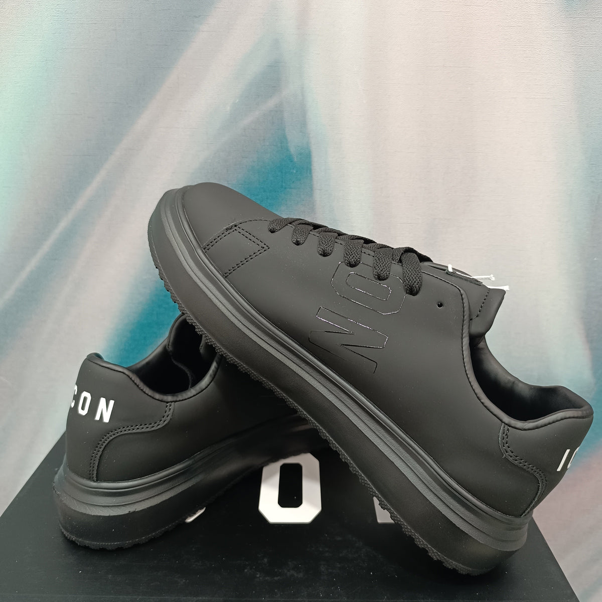 Sneakers ICON